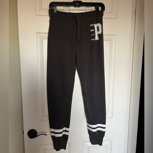 Pink/Victoria’s Secret Gray Sweat Pant/Jogger XS